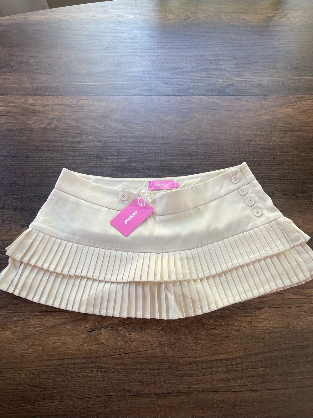 Edikted Cream Pleated Mini Skirt